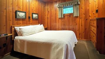 3 chambres, fer et planche à repasser, Wi-Fi, literie fournie