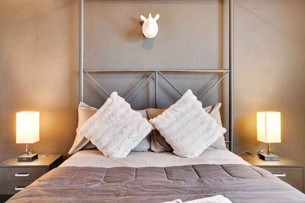 The Hideaway - Saw Creek Estates