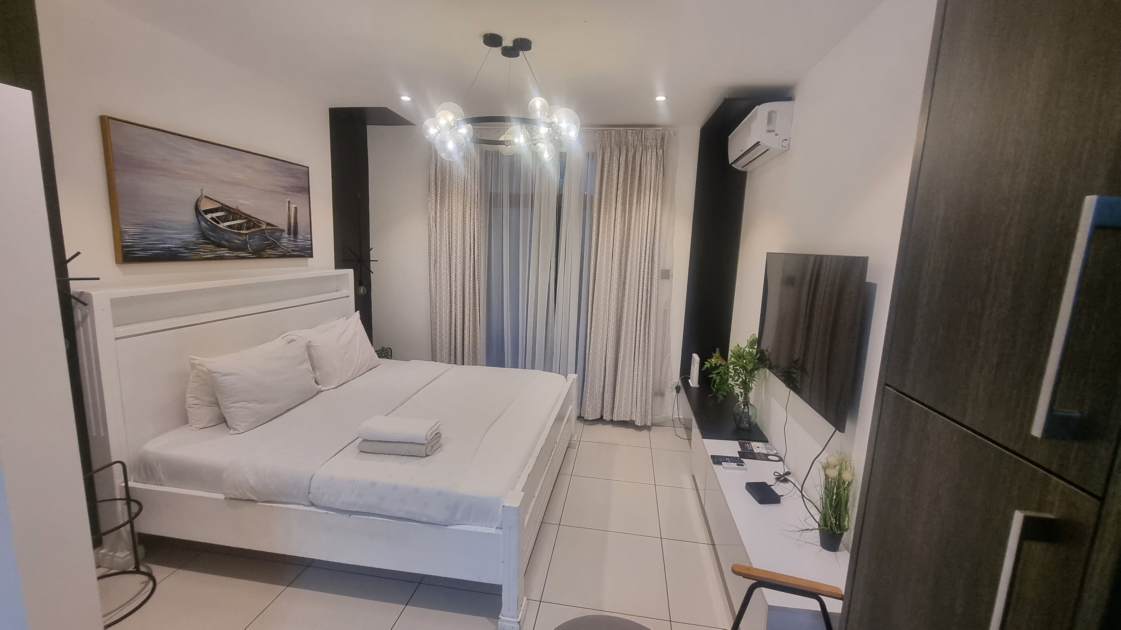 Studio | Trang trí khác biệt, trang bị nội thất với thiết kế riêng biệt 