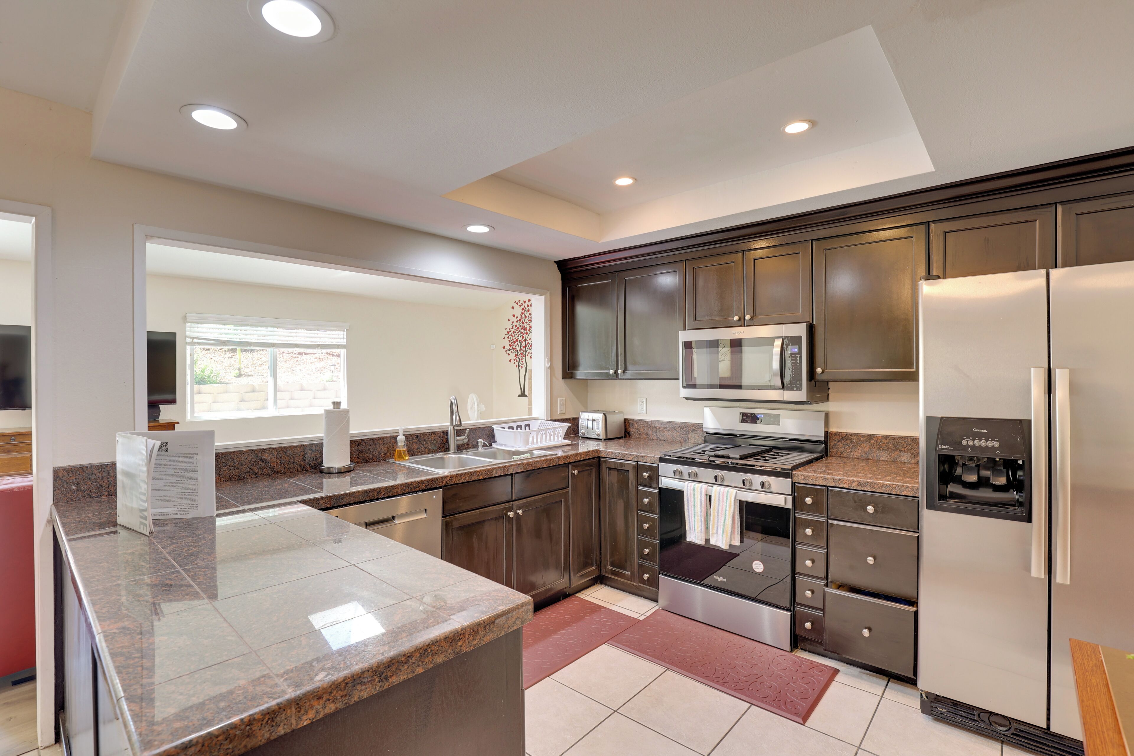 Sunny Vista Vacation Rental Home: 12 Mi to Beach!