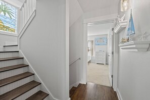 Stairwell - Seaside Sunrise Cottage (Panama City Beach)