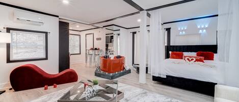 1 bedroom, WiFi, bed sheets