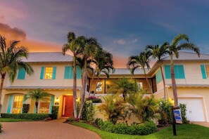 Exterior - 505 Sunset Key Estate | Luxury Courtyard Pool Home (Naples)