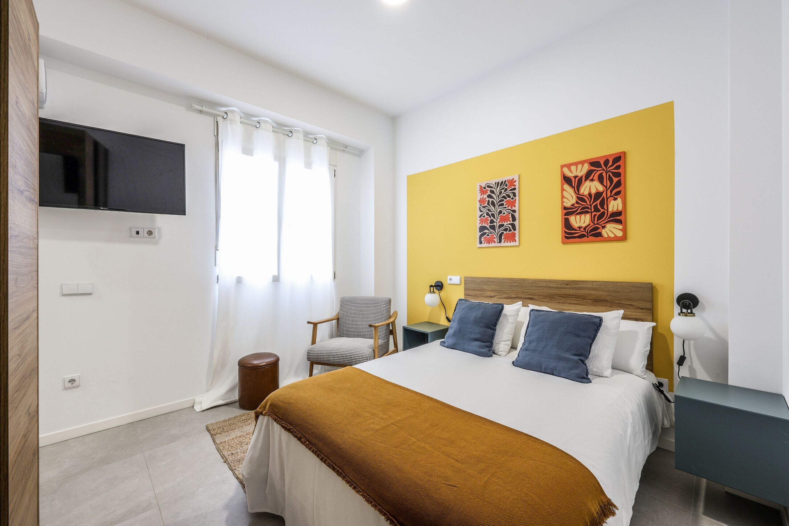 1 bedroom, iron/ironing board, free WiFi, bed sheets
