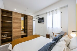 Fer et planche Ă repasser, Wi-Fi gratuit, draps fournis
