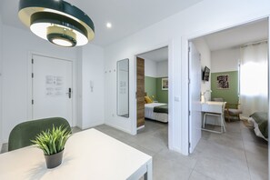 2 quartos, Wi-Fi de cortesia, roupa de cama