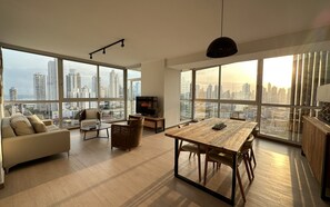 Living area - Design triple apartment with spectacular views (Ciudad de Panamá)