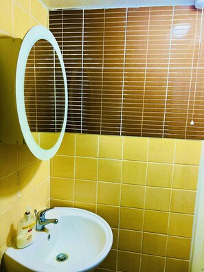 Basic-Zimmer | Badezimmer