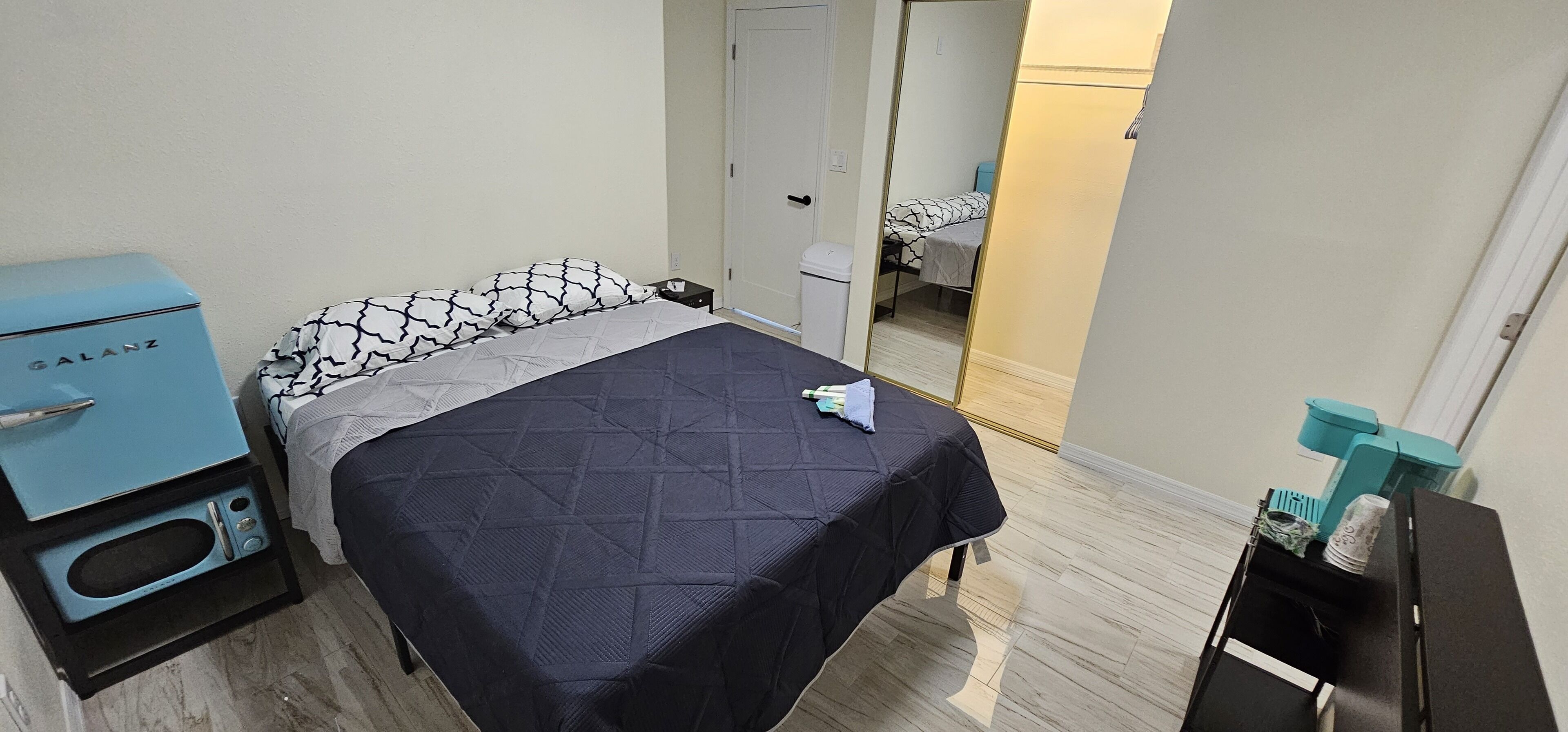 The property is in a quiet and peaceful neighborhood surrounded by ancient trees