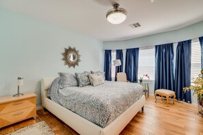 3 bedrooms, internet, bed sheets