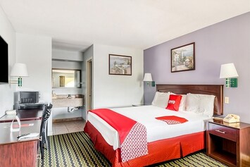Comfortable unit with King bed