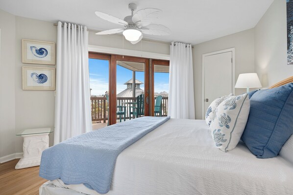 2 bedrooms, iron/ironing board, free WiFi, bed sheets - La Mirage Condo 303 Beachfront Condominium Resort with Private Boardwalk to Beach (Port Aransas)