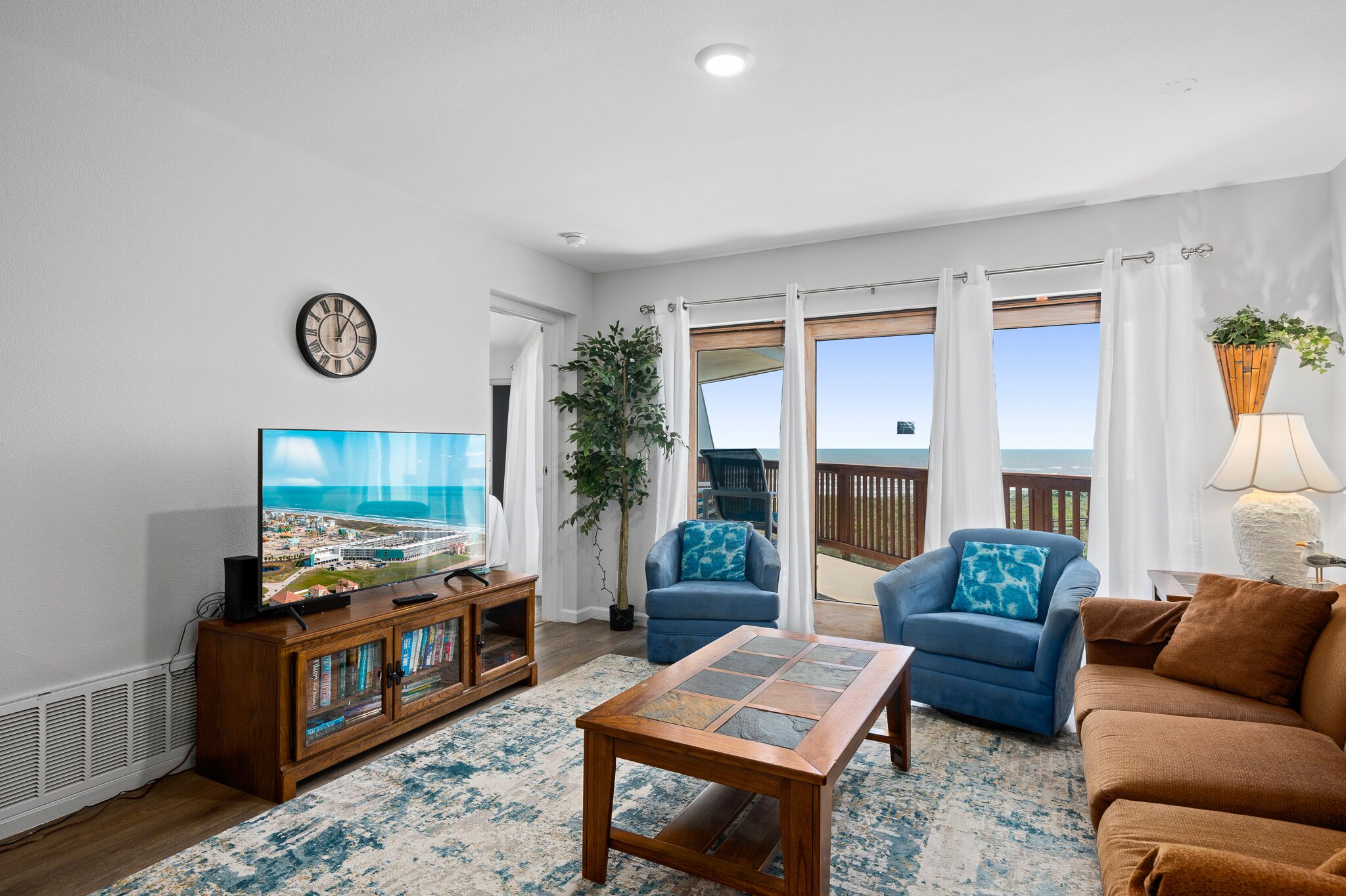 La Mirage Condo 330 Beachfront Condominium Resort with Private Boardwalk to Beach