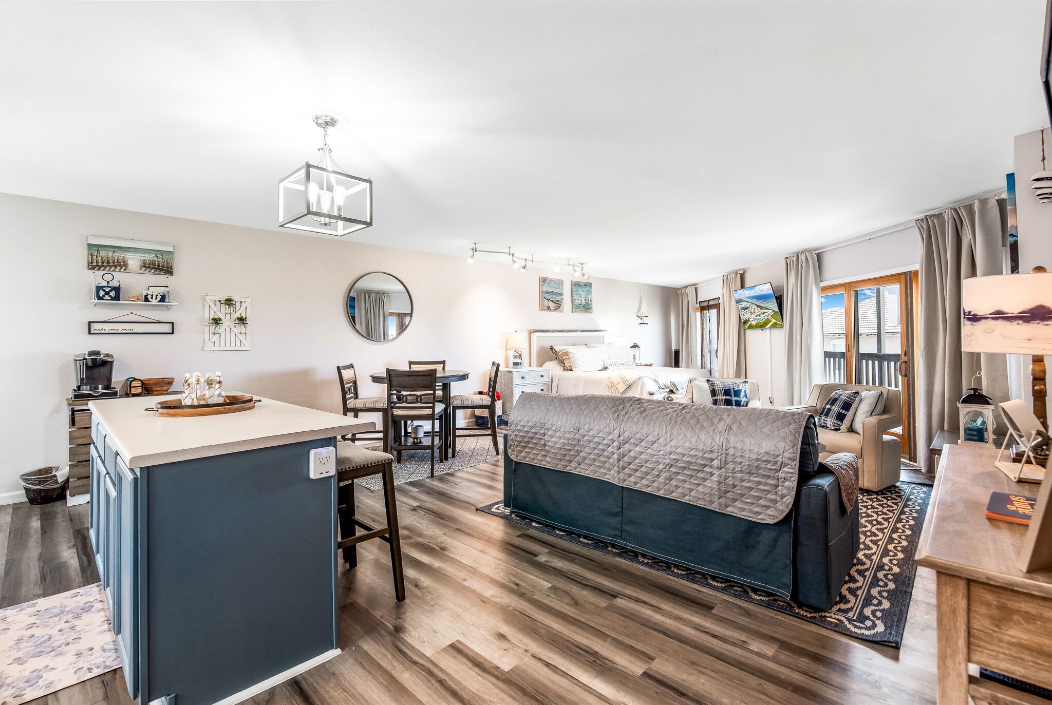 La Mirage Condo 240 Beachfront Resort Condominiums with Private Boardwalk to Beach