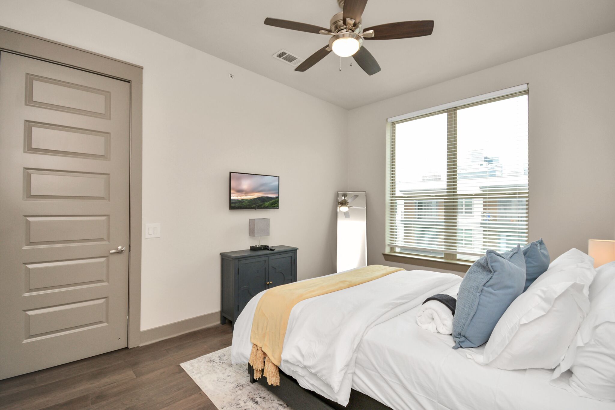 ★Cozy Apartment in Downtown Houston Near Minute Made Park and The Toyota Center★