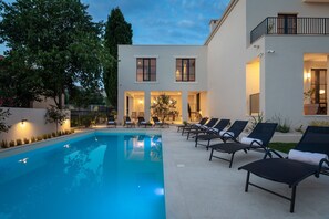 Pool - Villa Medici - Five Bedroom Villa with Swimming Pool (Biograd na Moru)