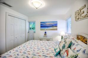 3 habitaciones, escritorio, tabla de planchar con plancha y wifi gratis 