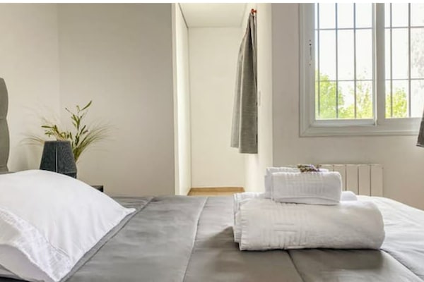 2 habitaciones, tabla de planchar con plancha y wifi gratis