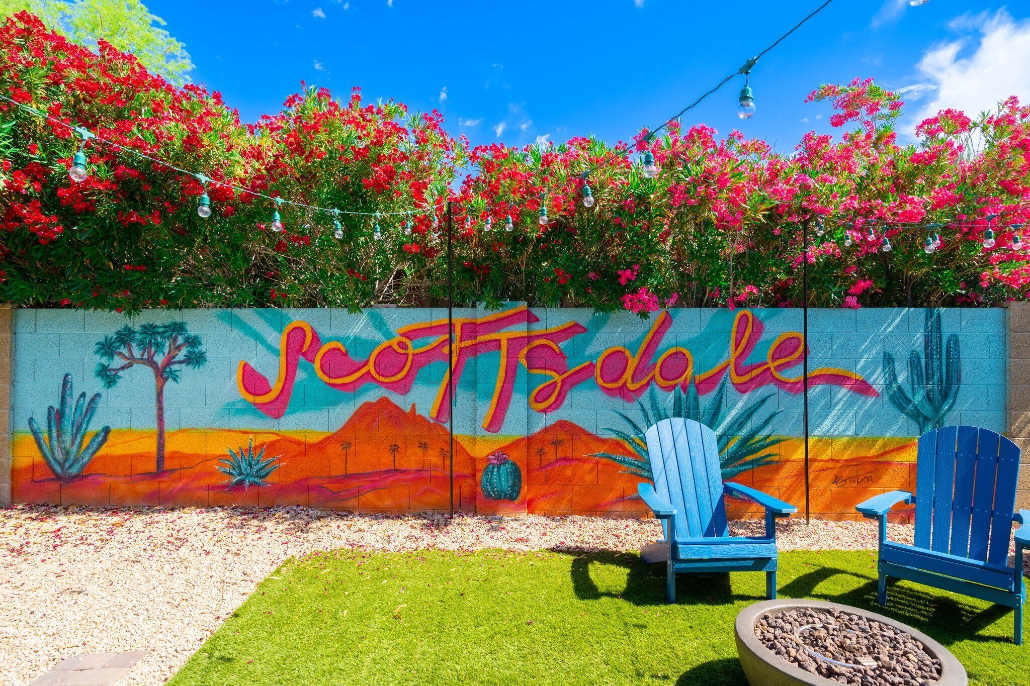 Sunny Scottsdale Escape with pool/hot tub and amazing location!