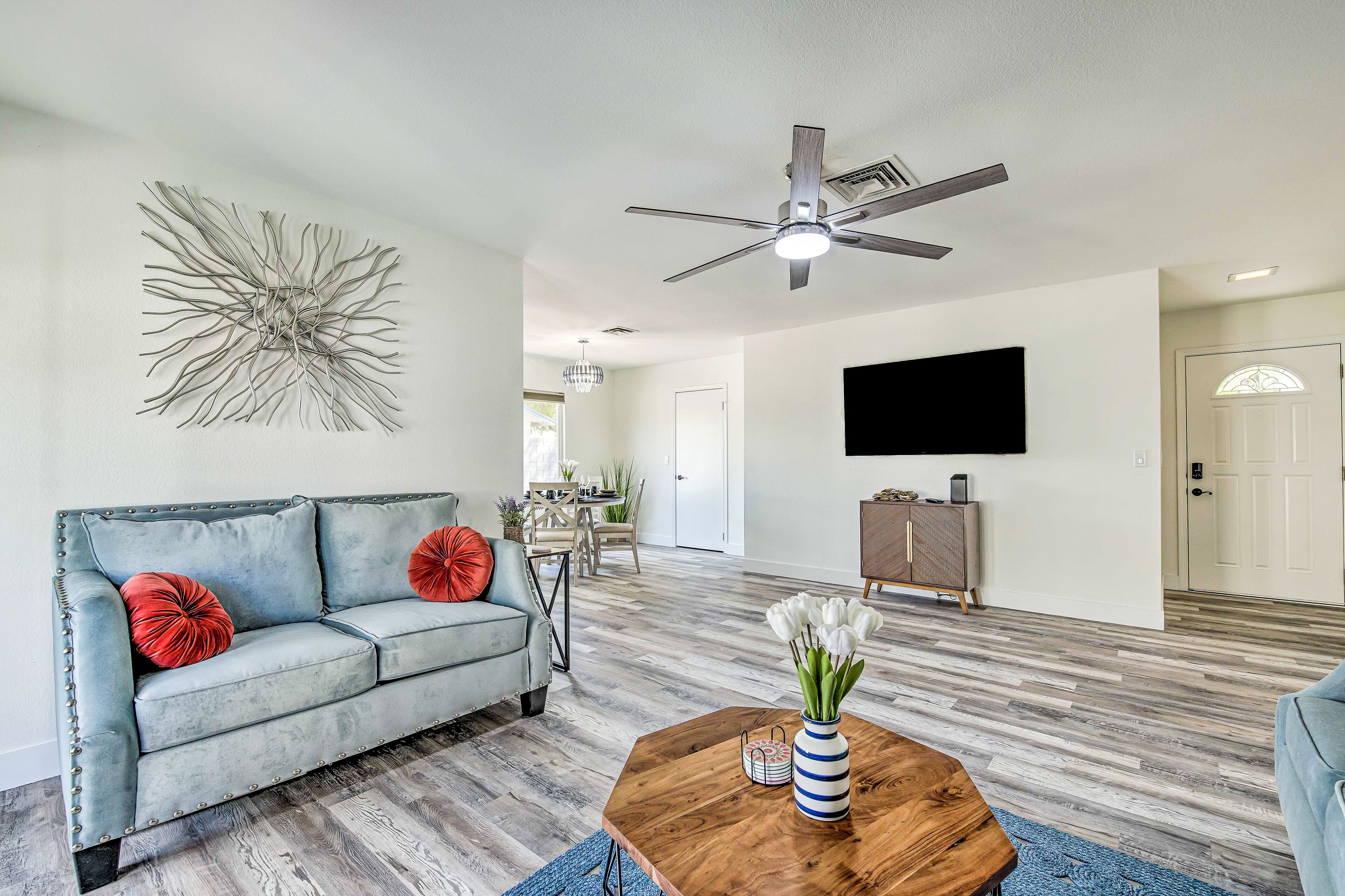 Single-level dog-friendly home with private pool, grill, enclosed backyard, & AC