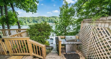 Welcome to the 5 horizons Lake House-FREE KAYAK USE- PONTOON AVAILABLE