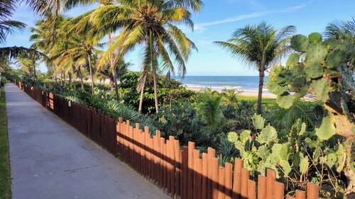 Casa do Sossego, 50m from the beach, swimming pool, electric car charging station.