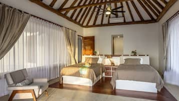 In-room safe, free WiFi, bed sheets