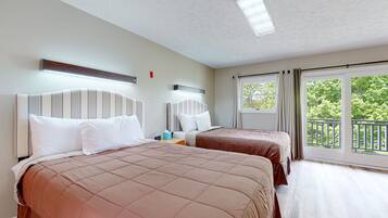 Bügeleisen/Bügelbrett, WLAN, Bettwäsche