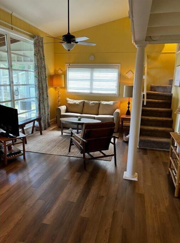 One Of A Kind Cozy Loft Cottage With Boat Ramp And A Magnificent View. - South Carolina