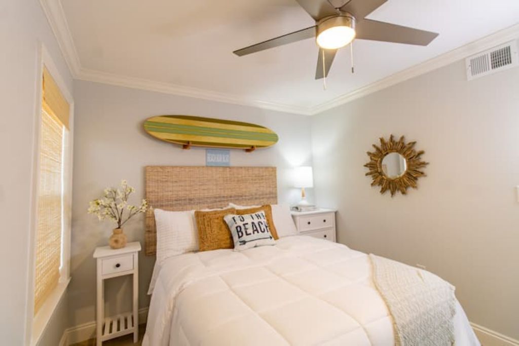 We sit on the beautiful Lagoon Bay, just steps from the Gulf Coast Beach!