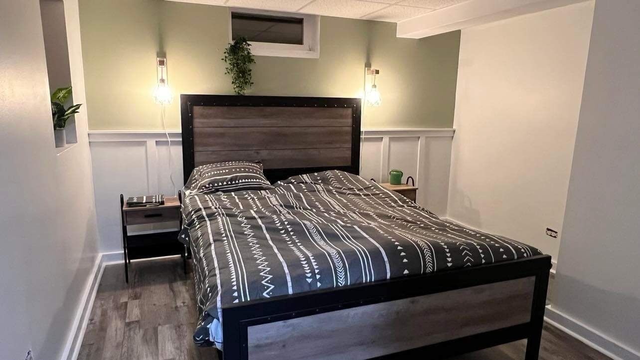 Cozy Lake & Prairie Cottage for Fall & Winter Activities & Seasonal Fun!