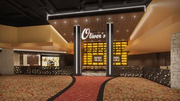 3 restaurants, lunch served