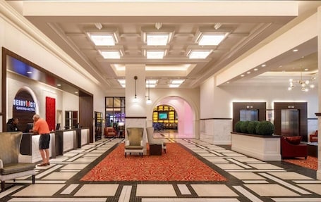 Lobby. Derby City Gaming & Hotel - A Churchill Downs Property