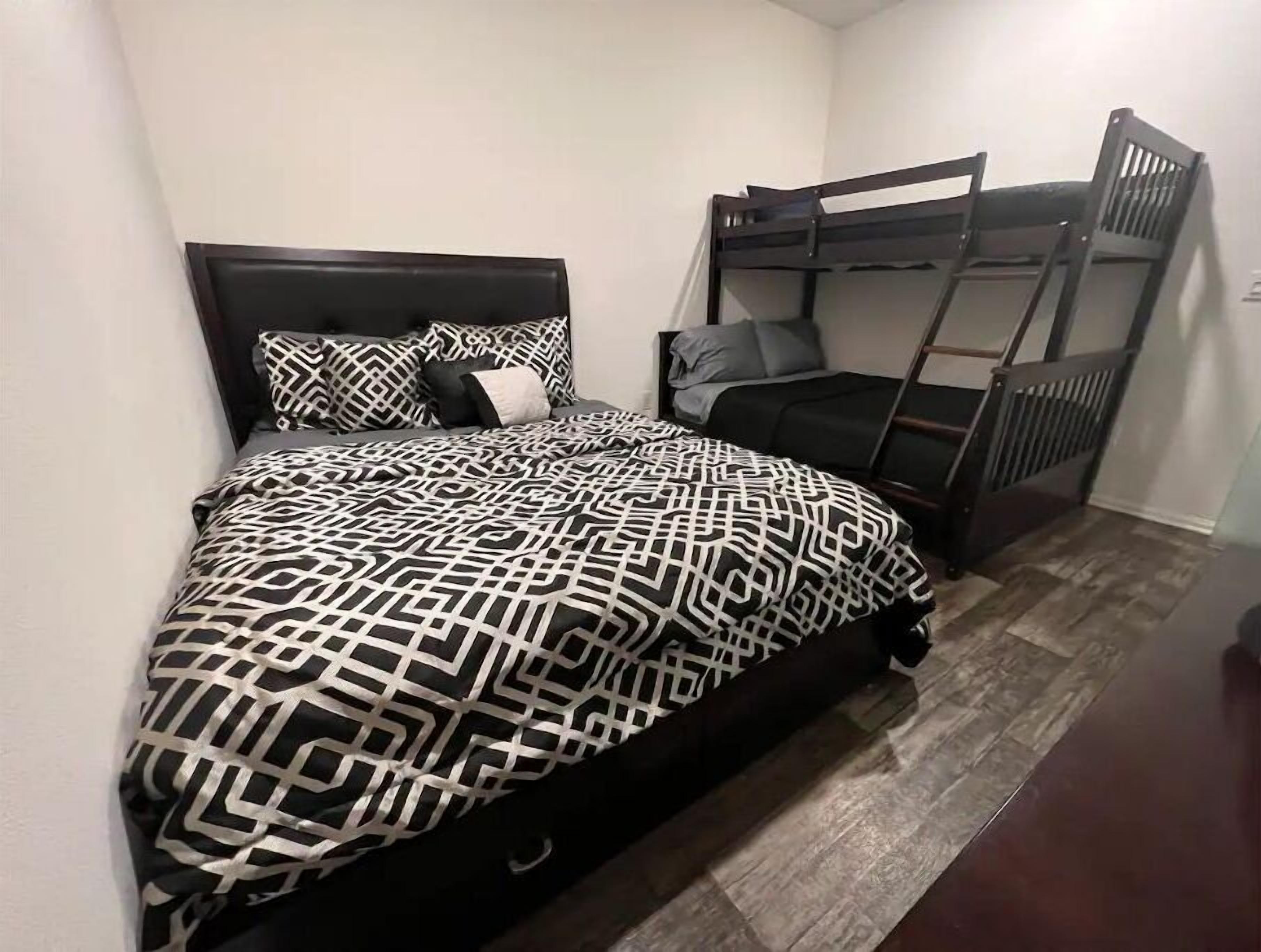 Cheerful 3-Bedroom Indio Vacation Home With a Pool