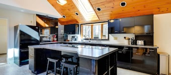 Lake George Oasis w/ 9 Acres, Hot Tub & Game Room!