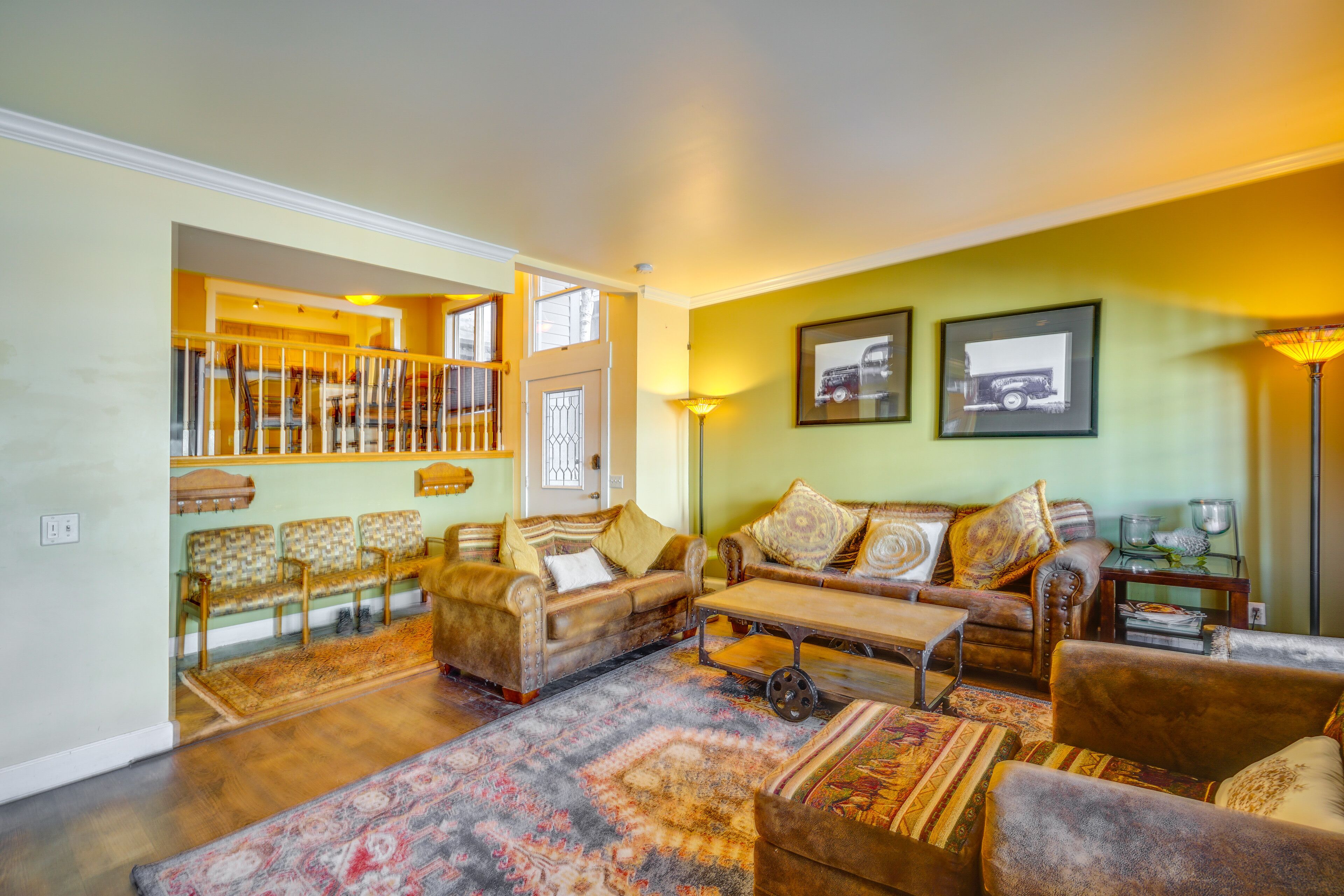 Pet-Friendly Park City Condo w/ Private Hot Tub!