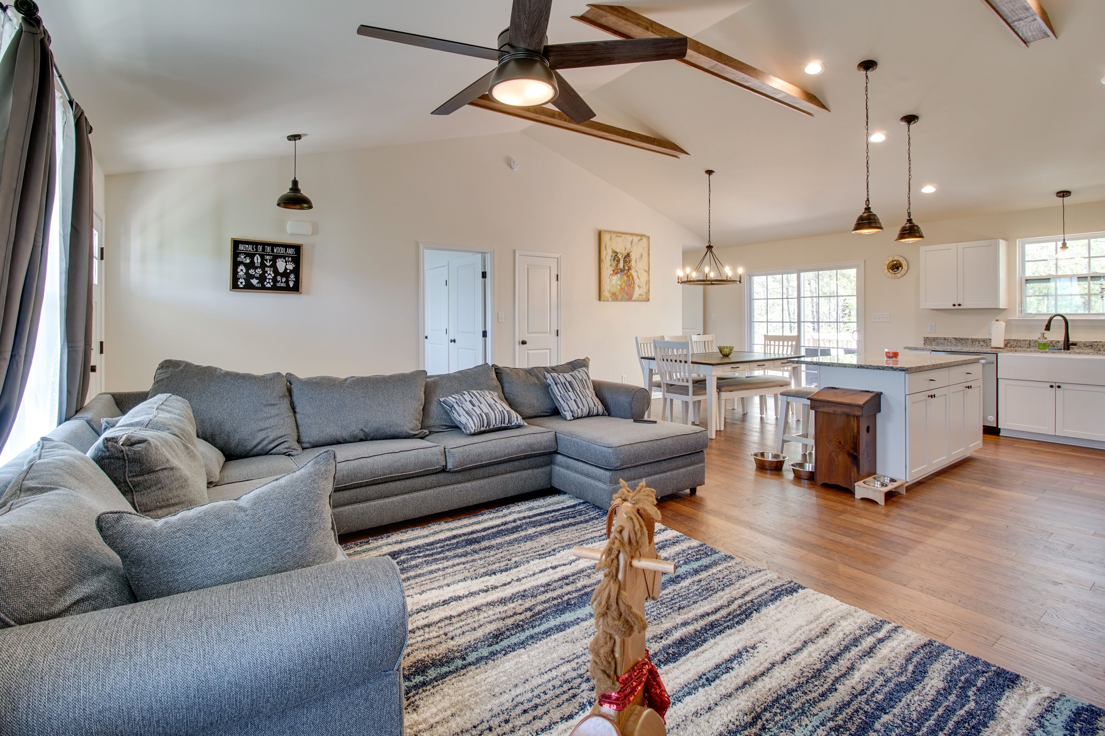 Lake Anna Vacation Rental w/ Private Hot Tub!