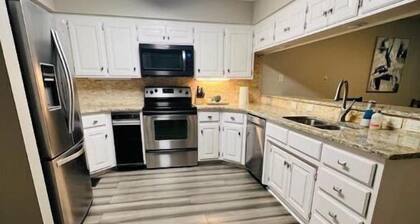 Treetop Condo at Mtn Harbor