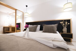 1 slaapkamer, een strijkplank/strijkijzer, reisbedje, wifi