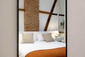 1 chambre, fer et planche à repasser, Wi-Fi gratuit, draps fournis
