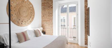 2 chambres, fer et planche à repasser, Wi-Fi gratuit, draps fournis