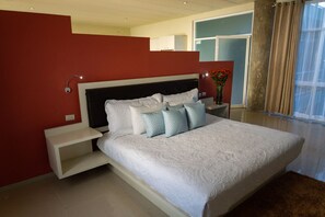 Suite Studio Familiale | Bureau, espace de travail pour ordinateur portable, Wi-Fi gratuit