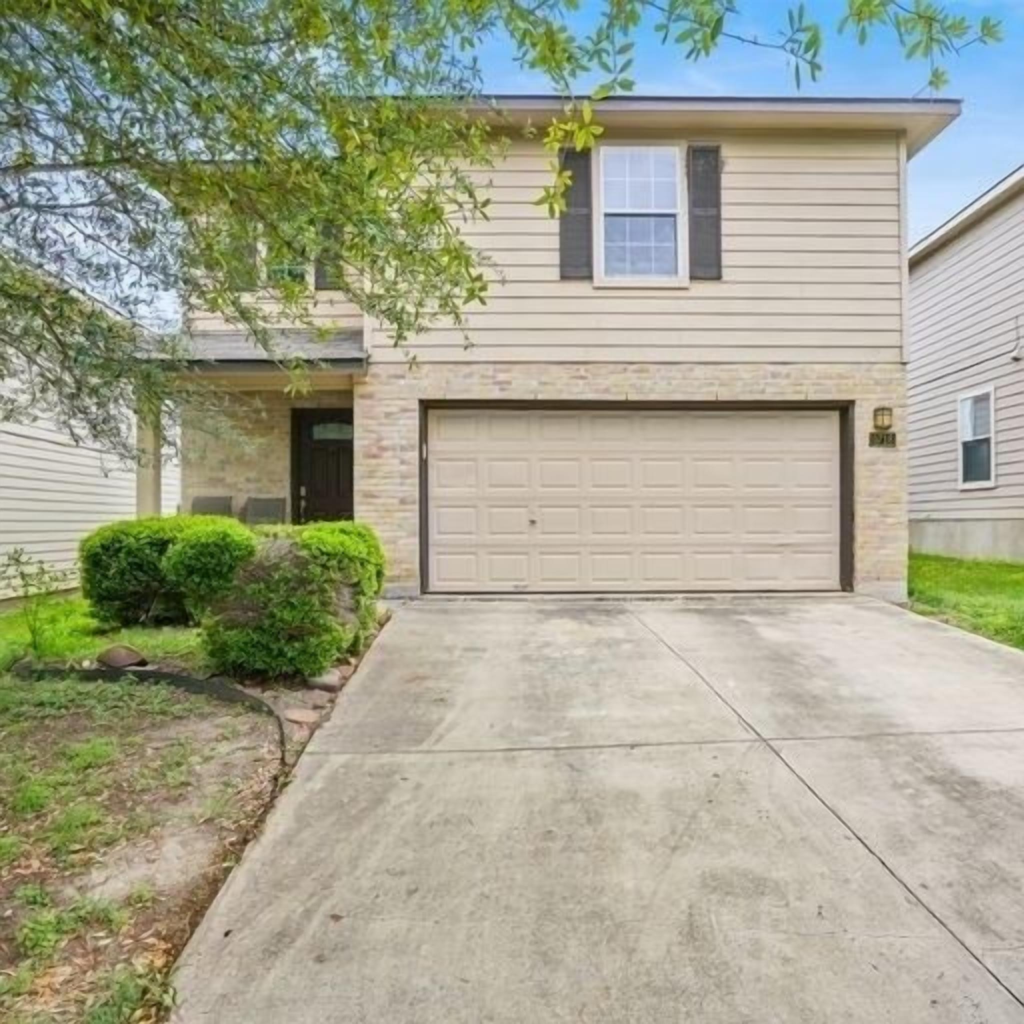 Lackland AFB Military and Pet friendly!!!