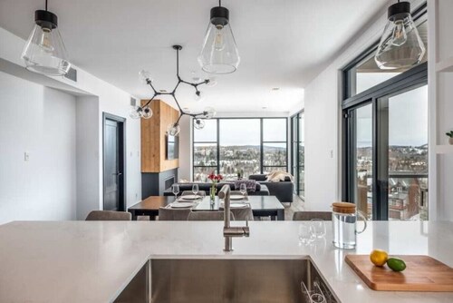 Horizon 201 - Stunning Views-Corner Unit- Sleeps 8