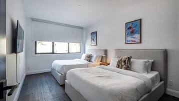3 bedrooms, iron/ironing board, WiFi (free), bed sheets