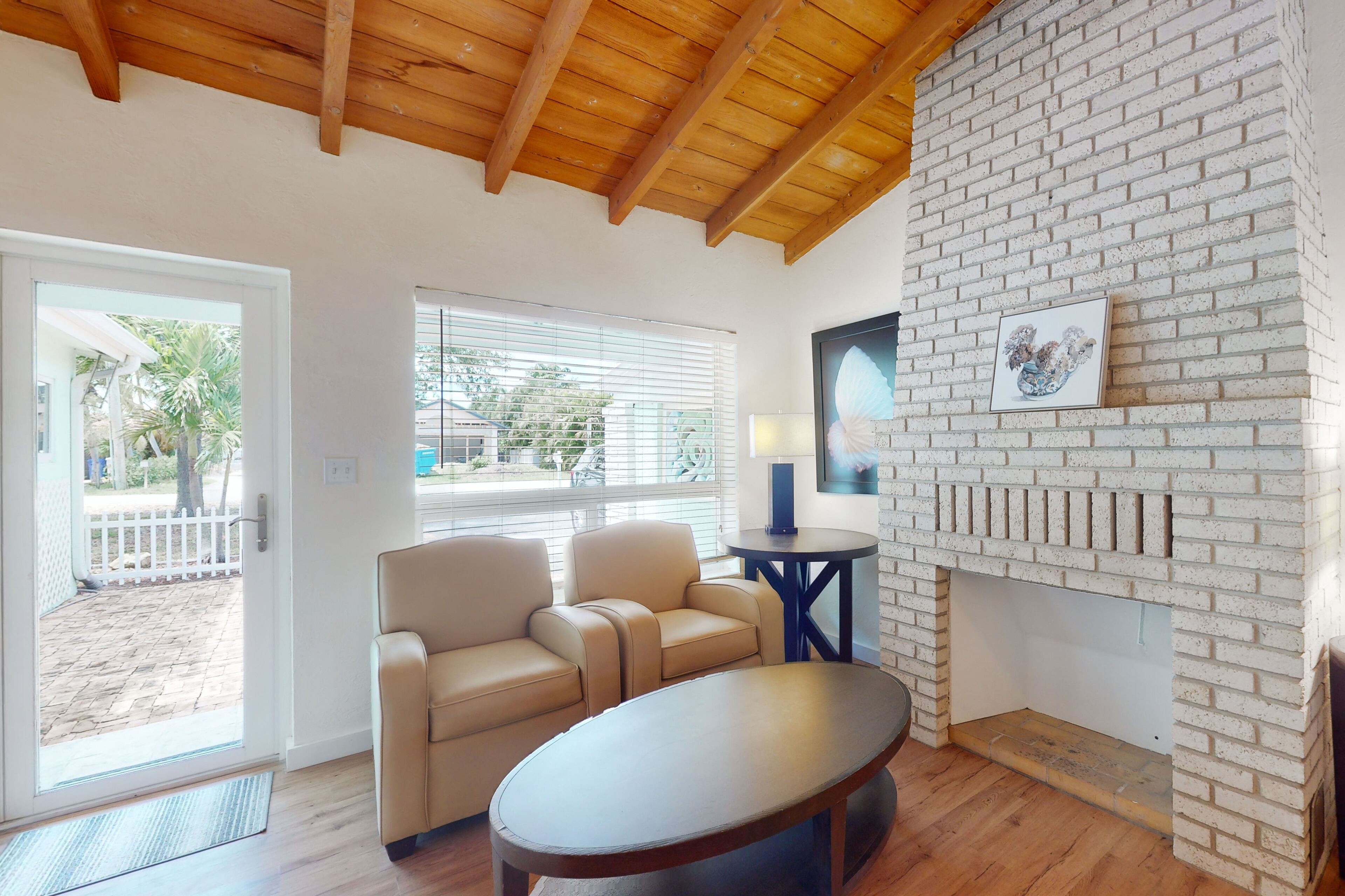 Inviting dog-friendly home with yard, full kitchen, central AC, & W/D