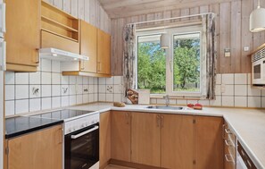 Refrigerador, microondas, parrilla de estufa y lavavajillas 