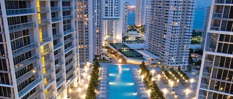 2 outdoor pools, open 7:30 AM to 7:30 PM, free pool cabanas