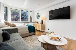 1 quarto, ferros/tábuas de passar roupa, acesso à internet