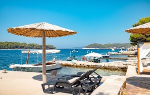 Property grounds - Awesome home in Blato (Blato)
